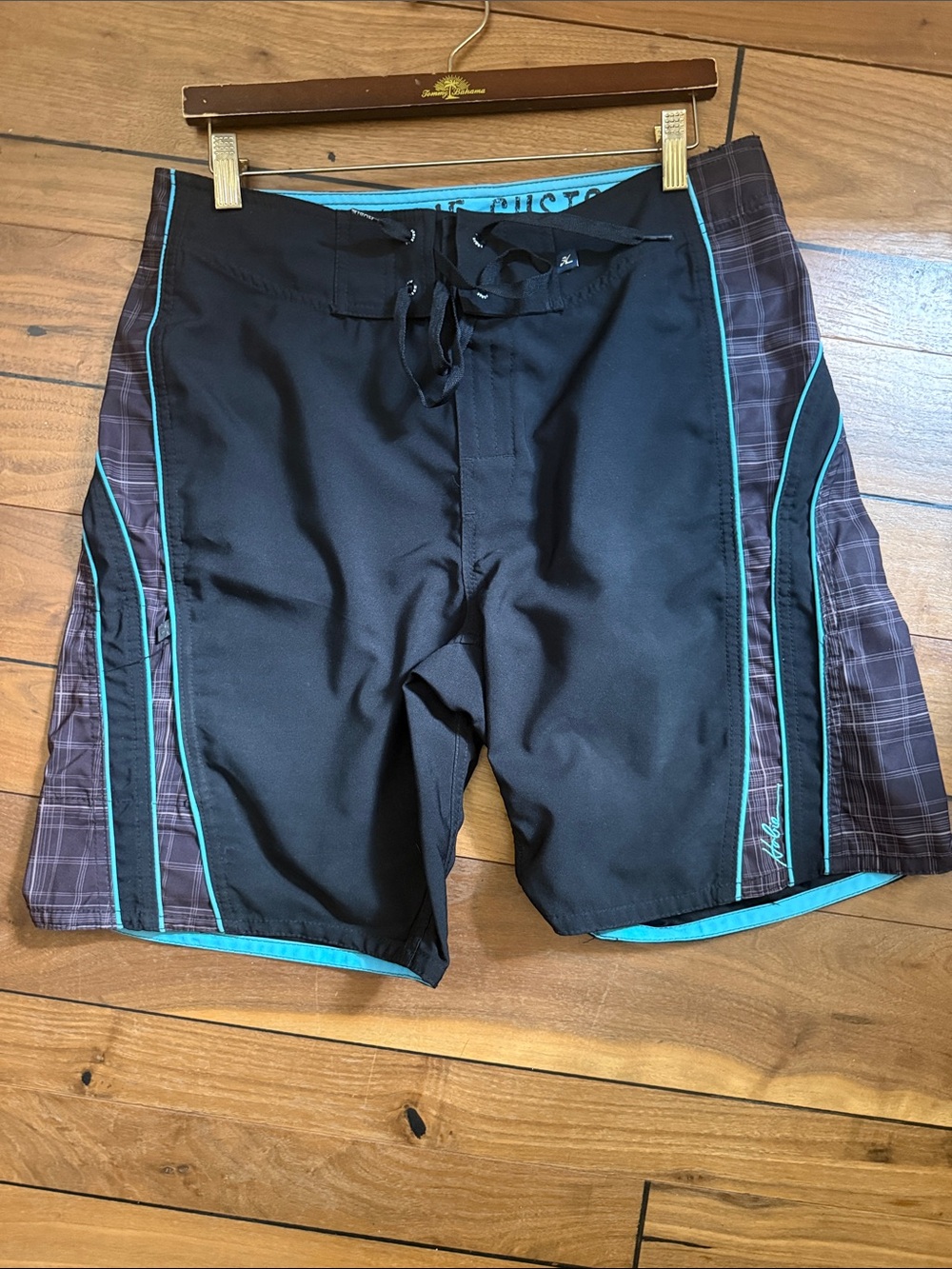 Men's Black Swim Trunks with Aqua Trim Sz 32